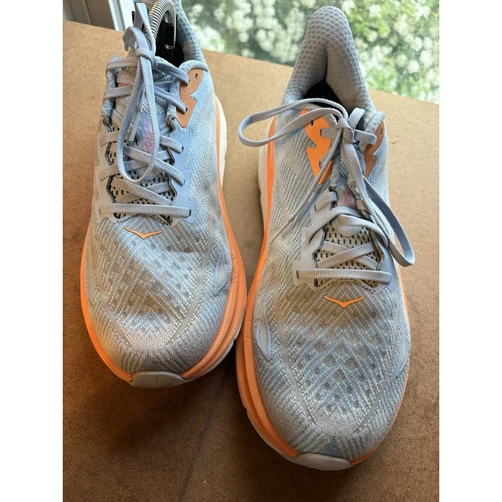 HOKA ONE ONE Clifton 9 Wide Women's Running Shoes Size 11D Gray Orange ABIW